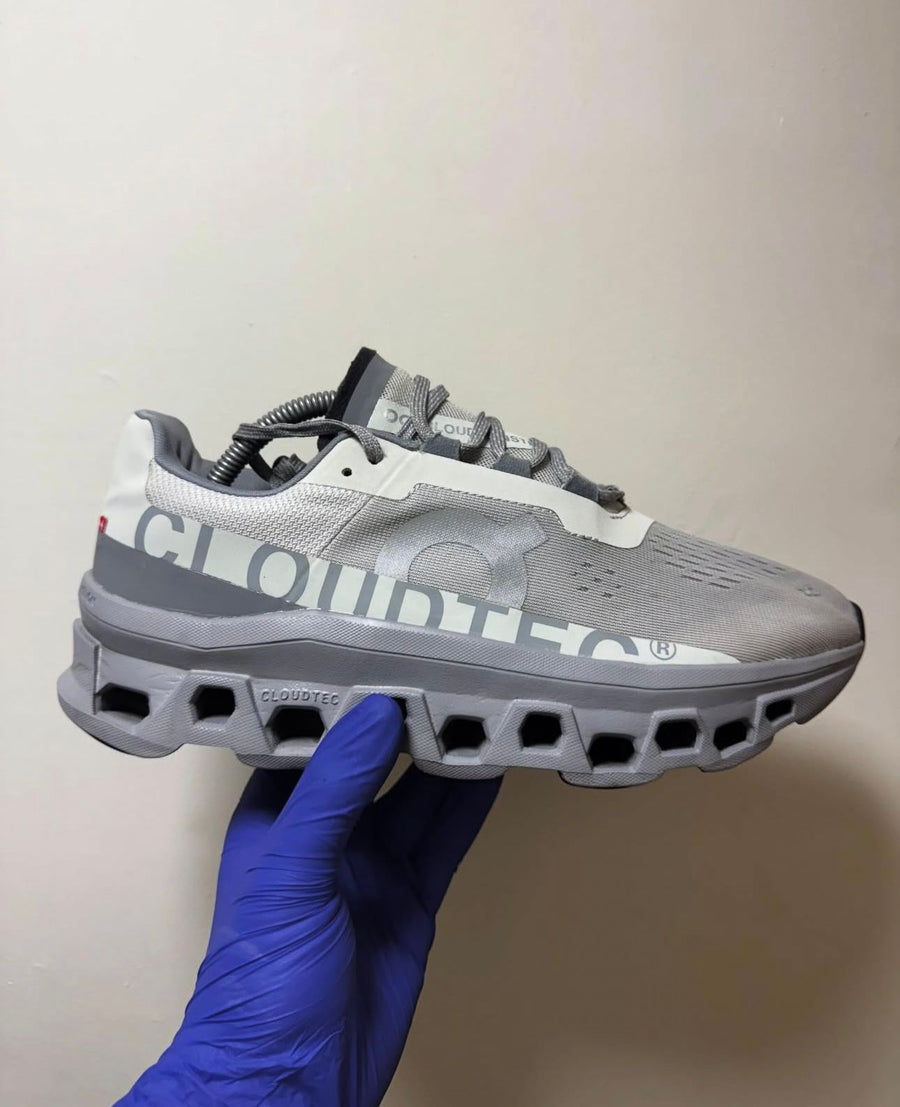 Cleaned trainer